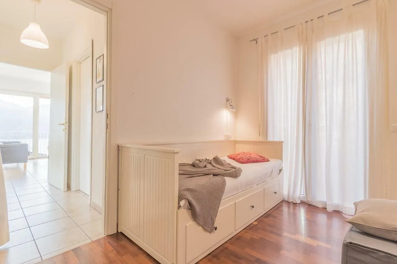Casa Tre Sole Apartment Lierna